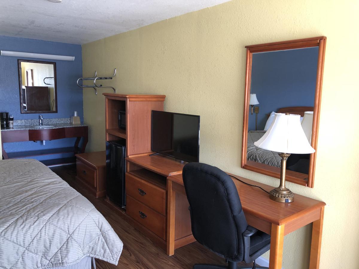 Gold Key Inn Brady Esterno foto
