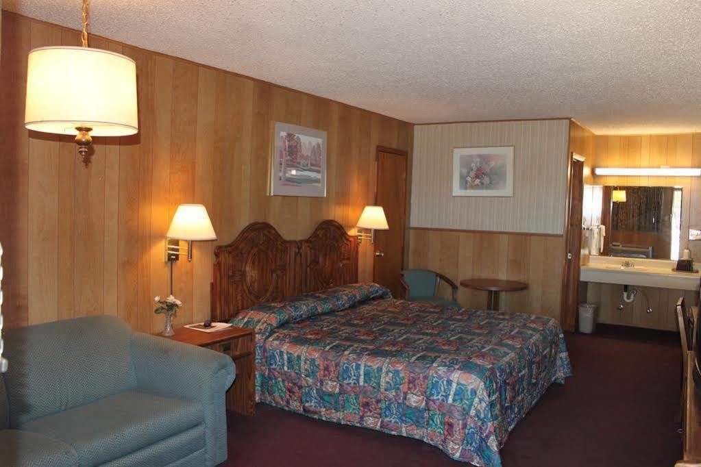 Gold Key Inn Brady Esterno foto