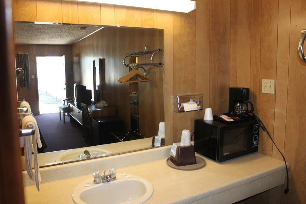 Gold Key Inn Brady Esterno foto