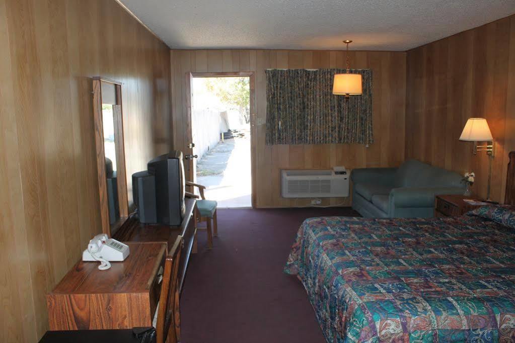 Gold Key Inn Brady Esterno foto